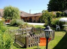Jardin de L Hostellerie Bressane a Cuisery Jardin de L Hostellerie Bressane a Cuisery